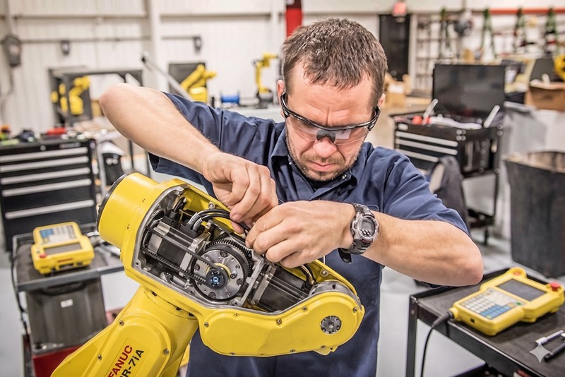 repairing a fanuc robot