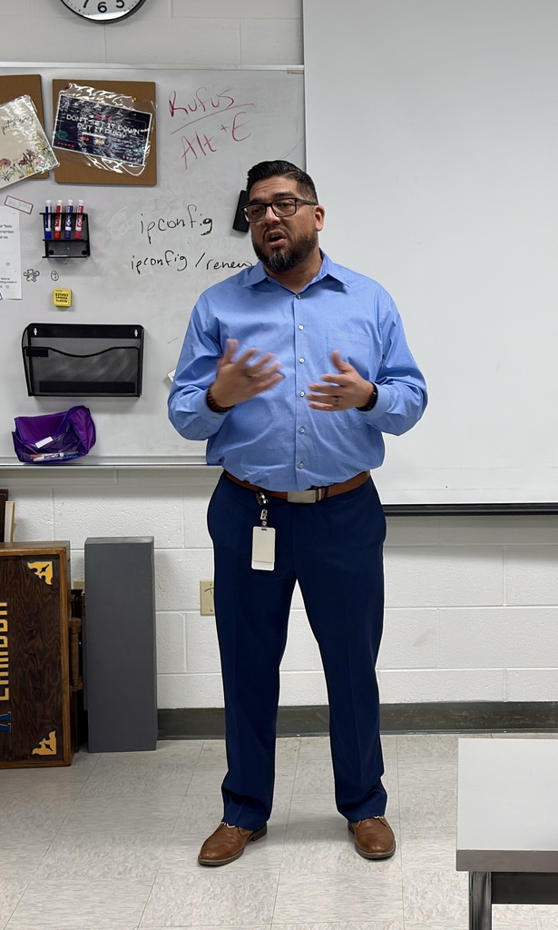 JB Hunt managers speak to our Info systems class