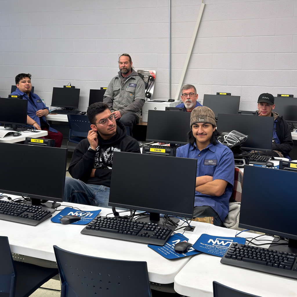 automotive students up bright and early at 8am