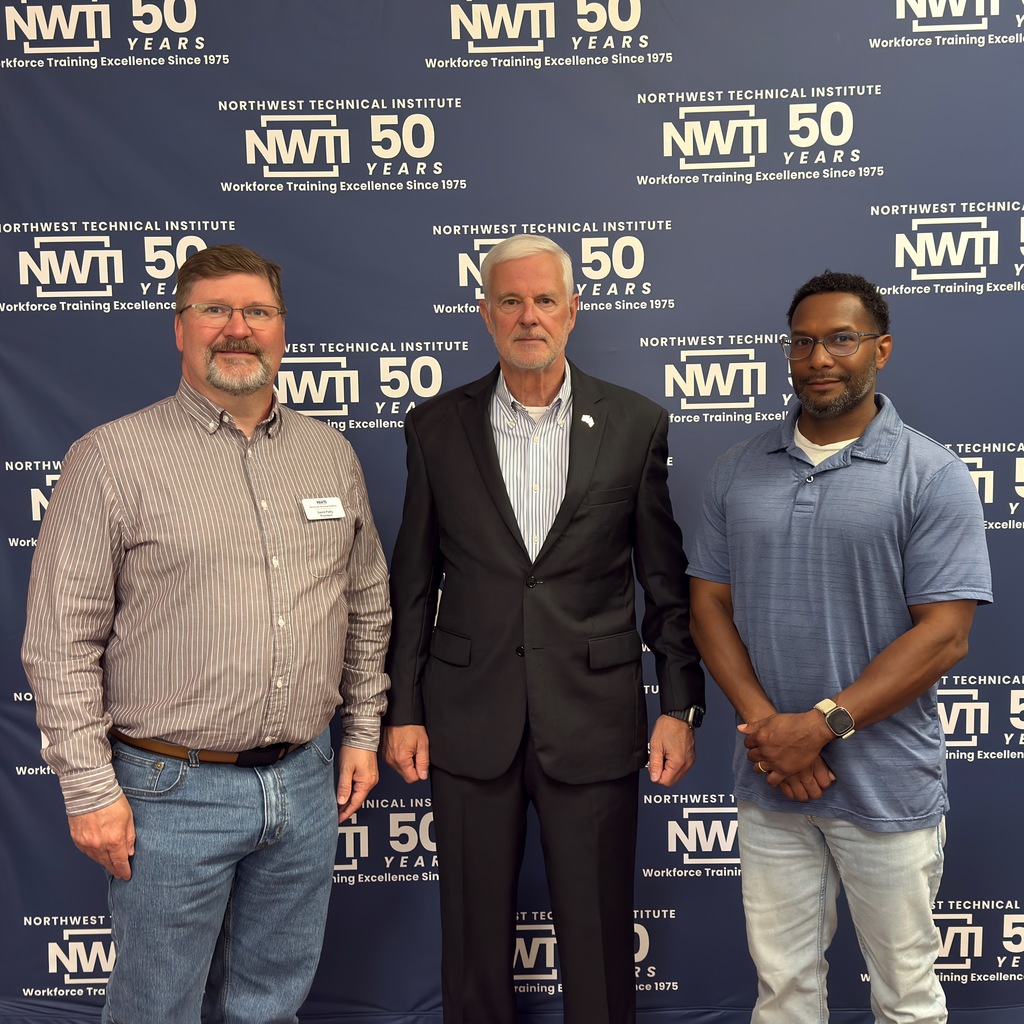 Congressman steve womack visits NWTI