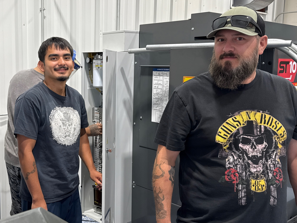 Industrial maintenance students at work