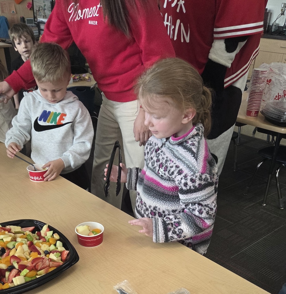 graphic image of preschoolers during nutrition unit