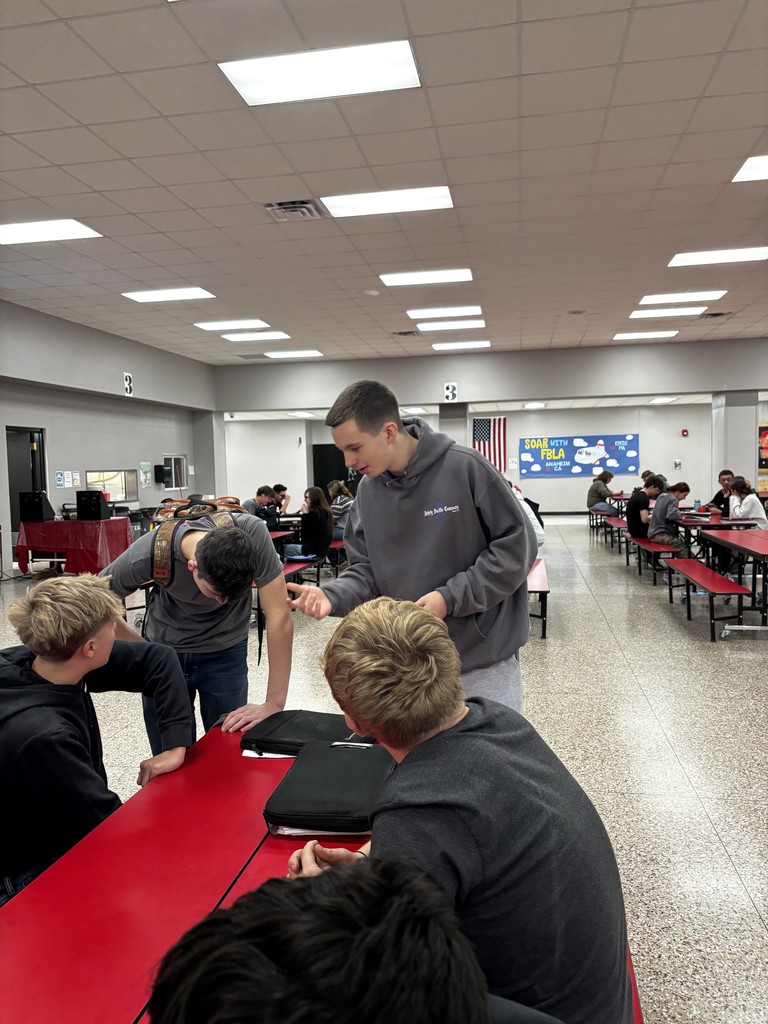 FBLA Recruiting Efforts during lunch
