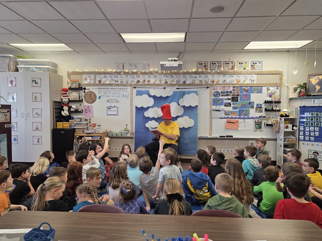 Guest reader in kindergarten