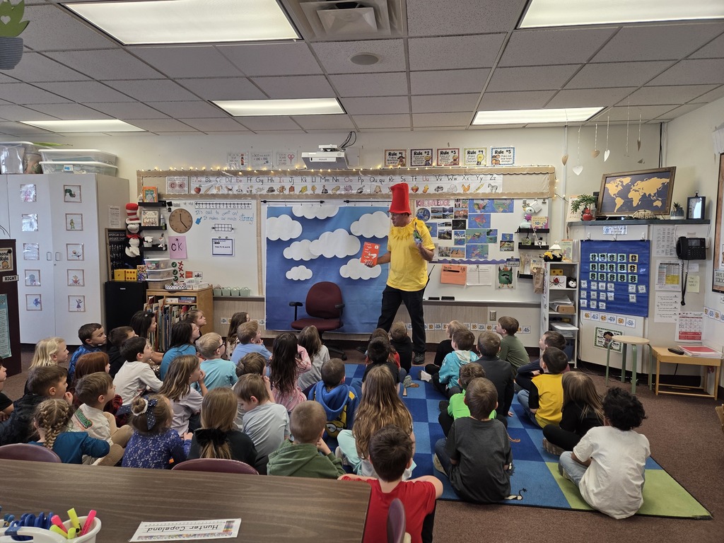 Guest reader in kindergarten
