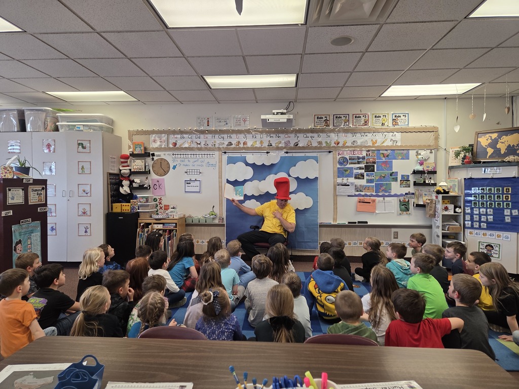 Guest reader in kindergarten