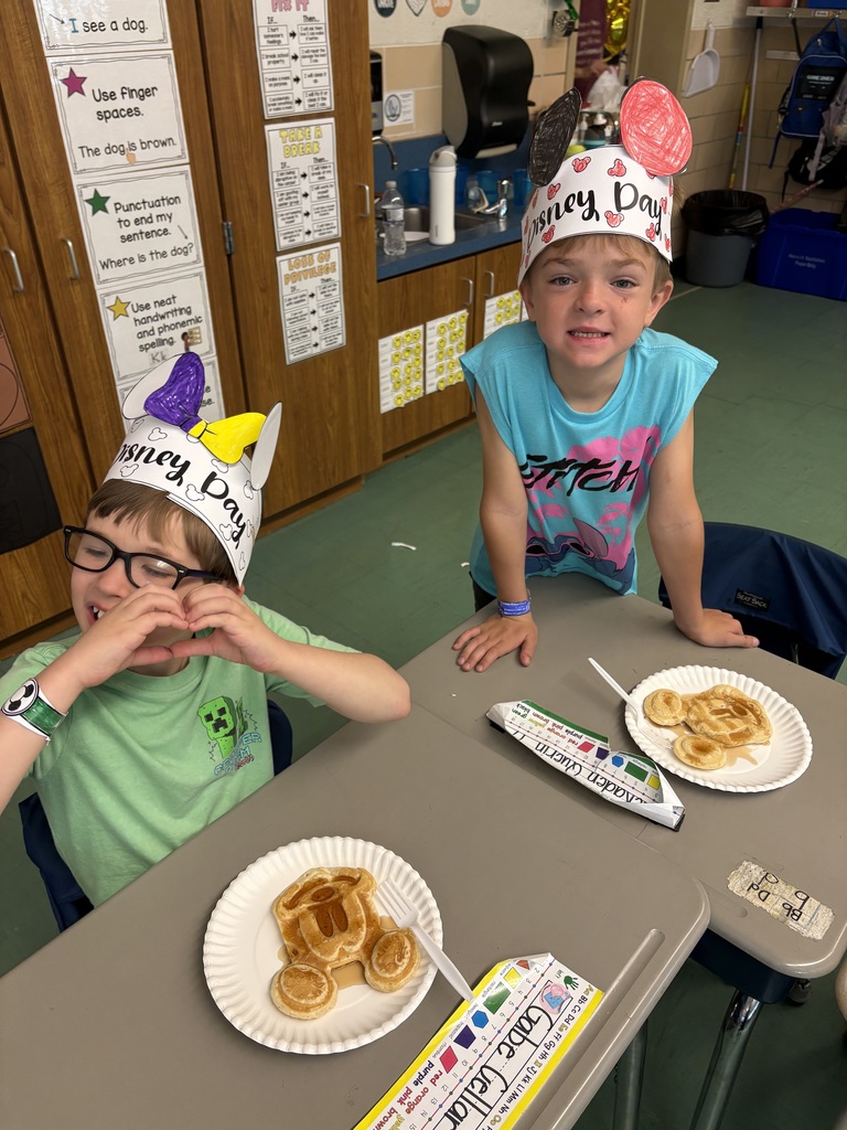 kids with mickey mouse waffles
