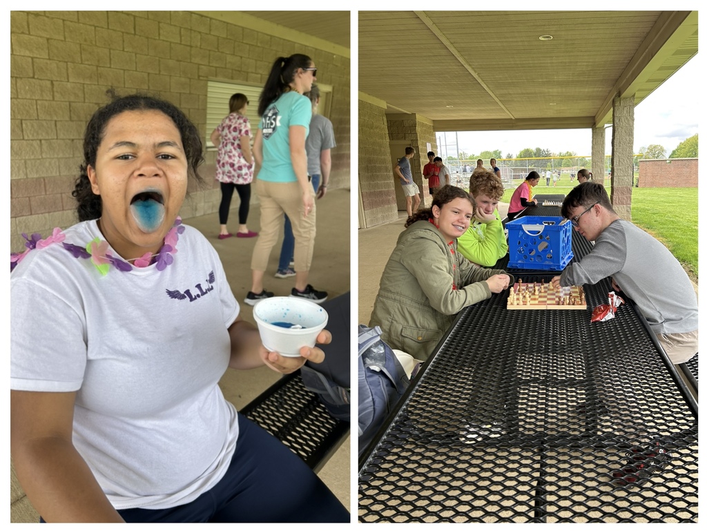 girl with blue tongue