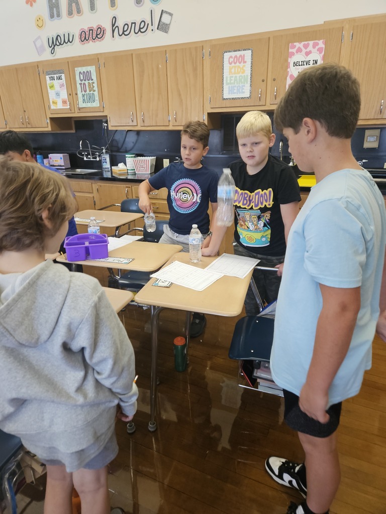 Mrs.Dellisanti's 4th grade science classes learned about the steps of the scientific method with a fun bottle flipping activity.
