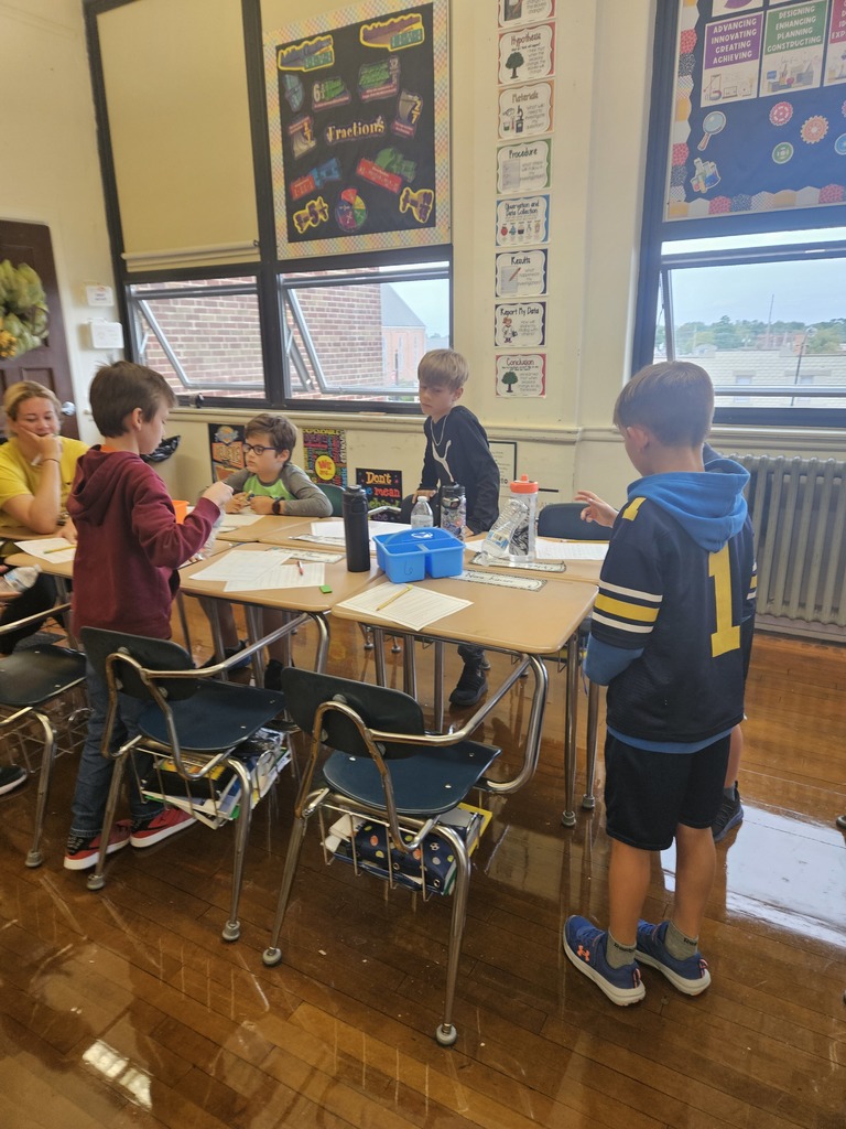 Mrs.Dellisanti's 4th grade science classes learned about the steps of the scientific method with a fun bottle flipping activity.
