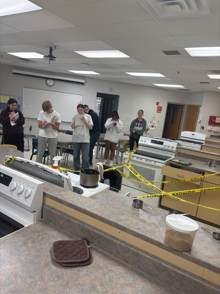 Students in Mrs. Schlotterers Foods classes have been learning about kitchen safety. To wrap up the unit, they had to investigate a kitchen safety crime scene and list as many kitchen hazards they could find. 