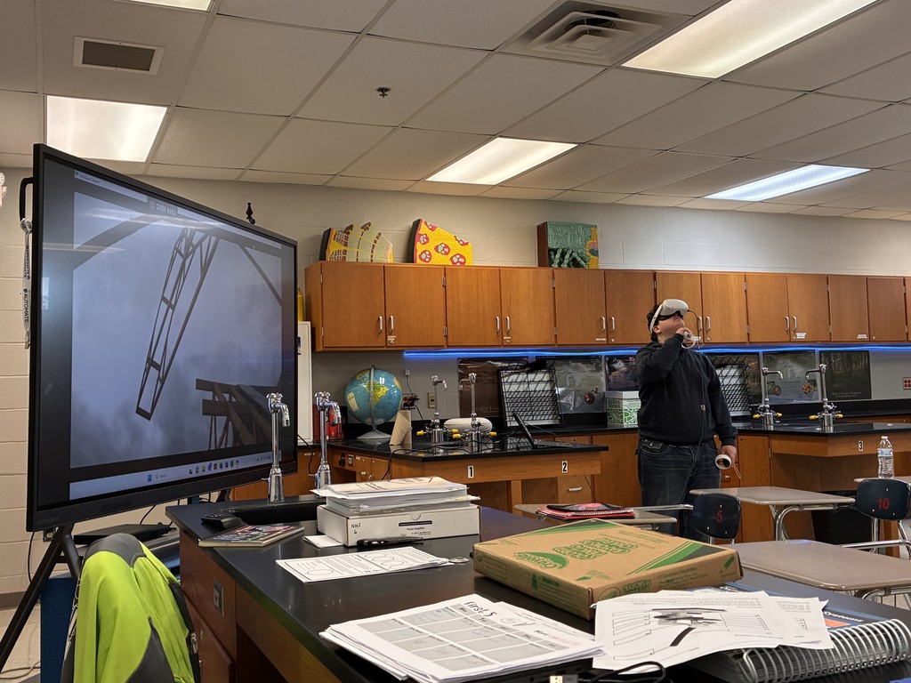 Huron County Jobs and Family Services working with Mr. Whaley's Career Readiness class with VR career explorations.