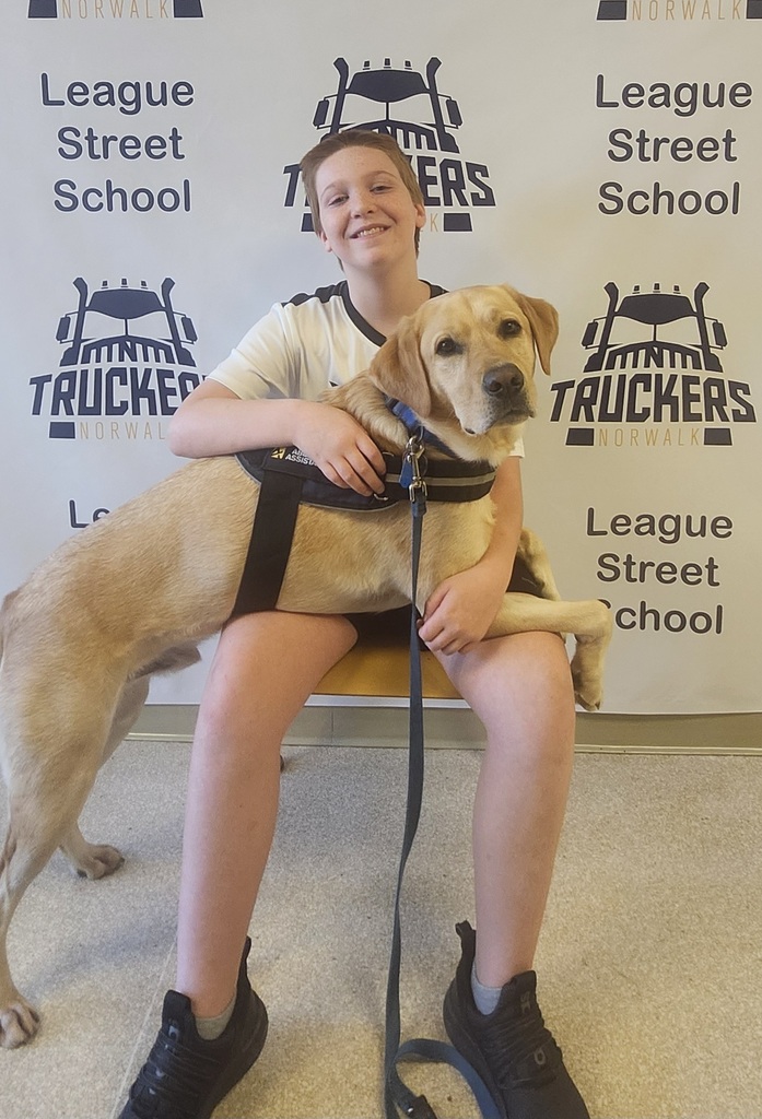 The 6th grade students at League have been doing great with being respectful, responsible, safe and being a great leader. One played fetch with me, another got their picture with me, and another got to have my very first Trading Card. I do think it is pretty fabulous to be able to do all of this with amazing students and I look forward to more fun! Work hard, be responsible and respectful. Stay safe and be a leader! ~ Kepler, School Facility Dog