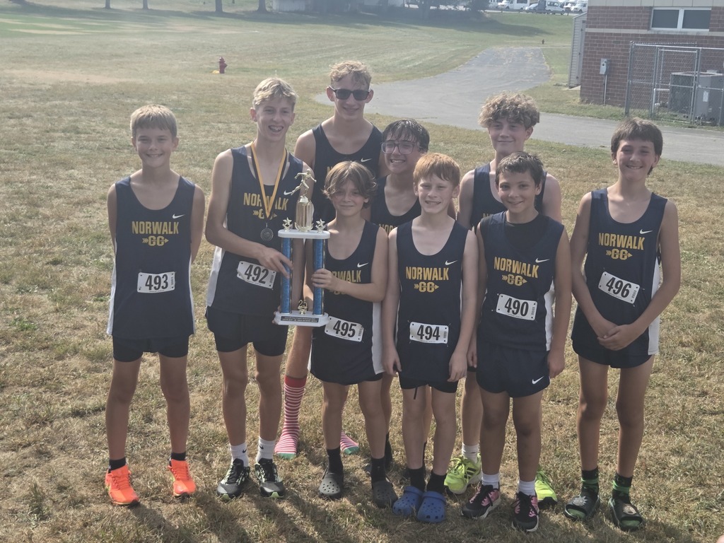 Congratulations to the Norwalk Middle School Cross Country Team. Both the boys and girls took 1st place at our Norwalk Invite. Way to go team!