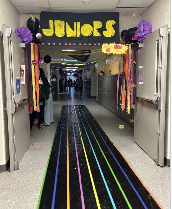 Juniors won the Homecoming hall decorating contest for their 80s themed decor.  Sophomores took 2nd for their 50s hallway.