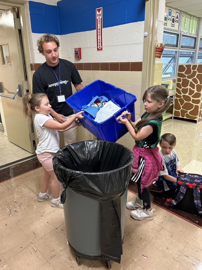 Maplehurst first grade students from Mrs. Smarr and Mrs. Enderle’s class are the leaders this week. Students are greeting their peers at the doors this week, doing the announcements and today they collected recycling with the high school TLC students. 