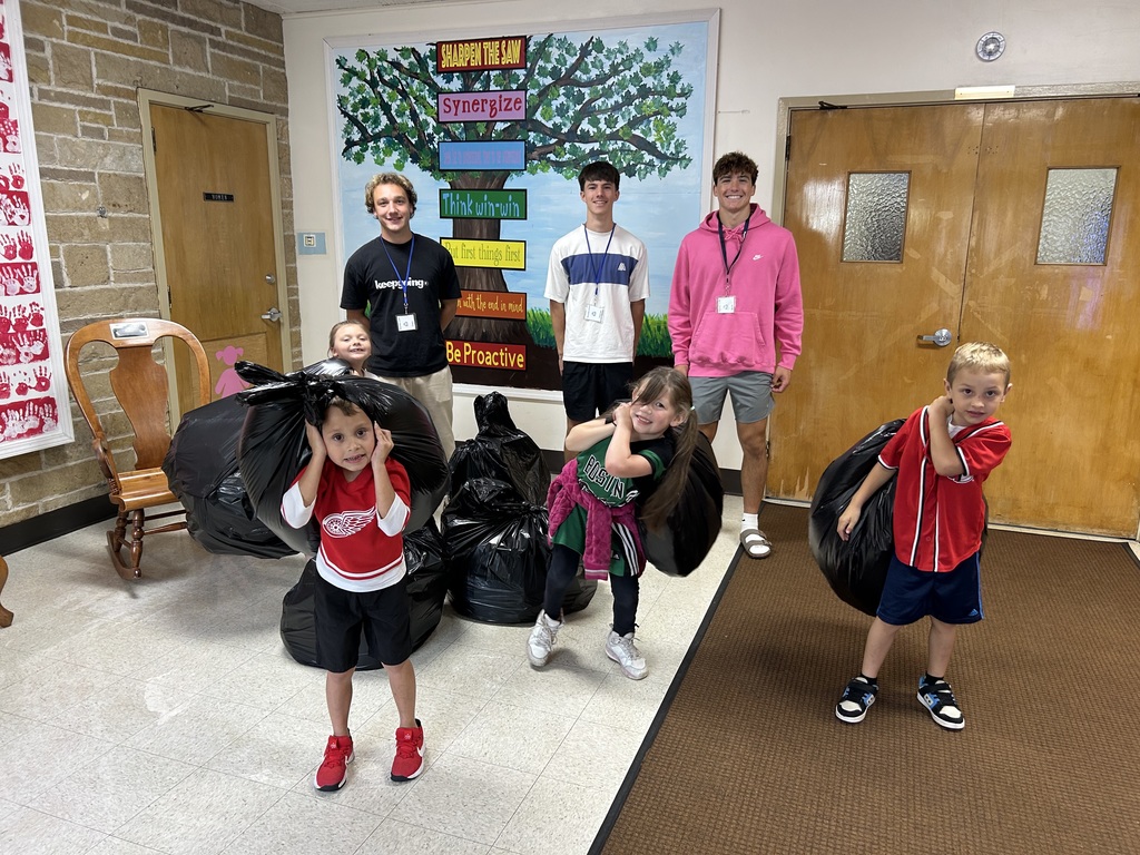 Maplehurst first grade students from Mrs. Smarr and Mrs. Enderle’s class are the leaders this week. Students are greeting their peers at the doors this week, doing the announcements and today they collected recycling with the high school TLC students. 