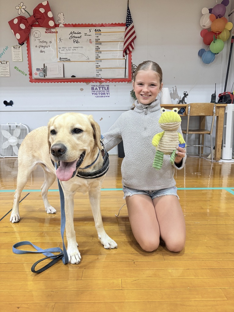 Congratulations to these 4th and 5th grade students on being named September’s “Pawsitive Peers” for their teams at Main Street School! Students are rewarded for being kind, compassionate, and “pawsitive” in the classroom. They then have a choice reward of a picture with Kepler, fetch, a trading card, or tic-tac-toe game with Kepler! Here are a few of the fun rewards he has done the last two weeks with September’s “Pawsitive Peers!”