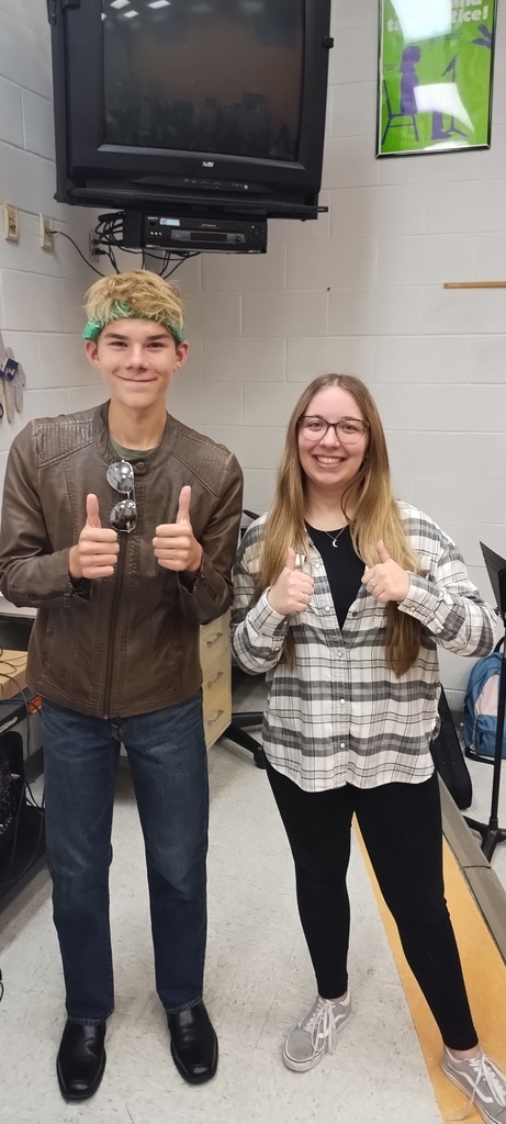 Congratulations to our High School Orchestra Officers! From our freshman orchestra, Owen Resor was elected as President with Olive Leavitt as Vice President. From our 10-12 orchestra, senior Brooke Heyman was elected President along with Henry Daiga as our VP. 4 outstanding students who show amazing leadership daily!