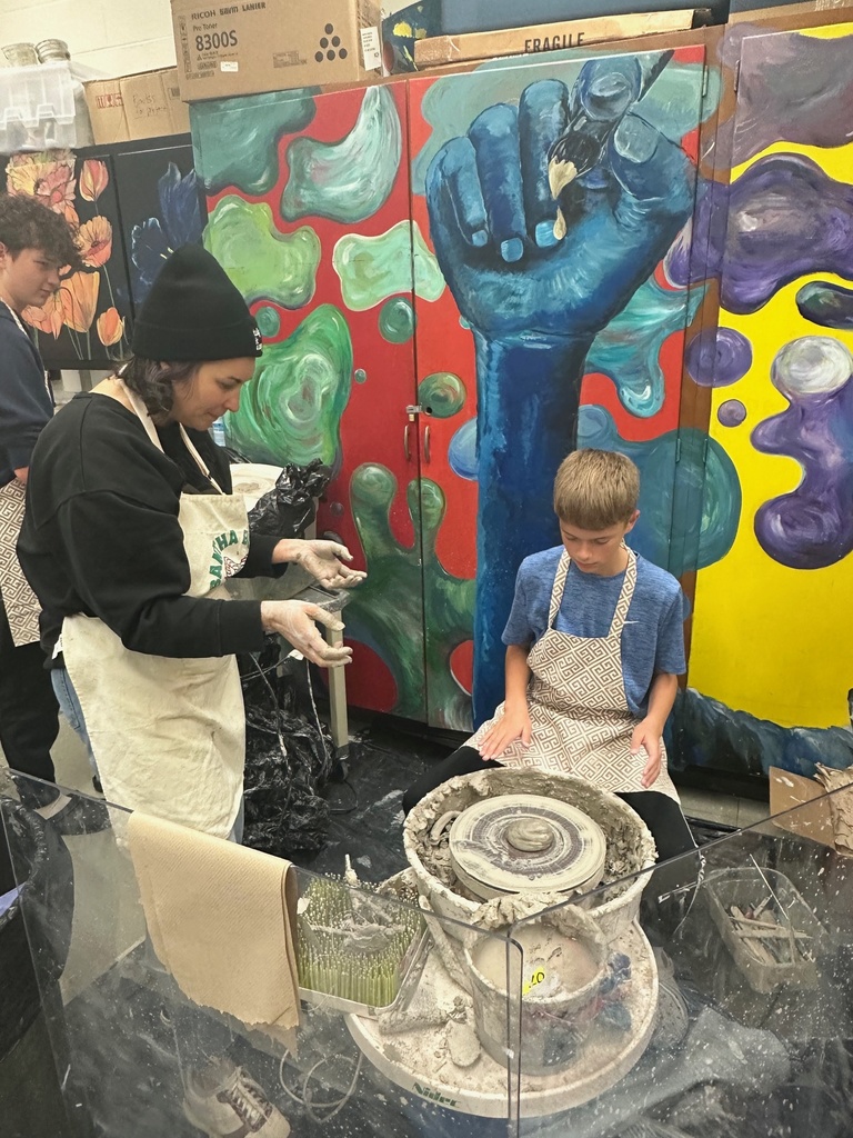 Miss GinaMarie donated a Clay wheel and came in to help out!