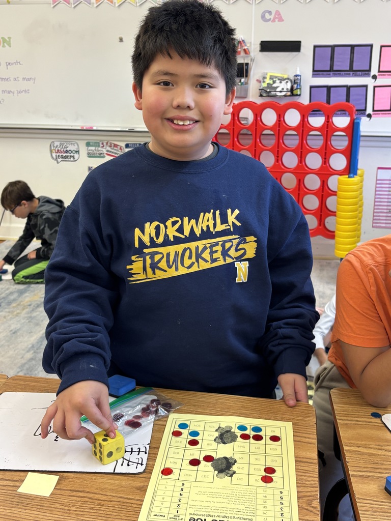 Mrs. Baker’s class had fun using tic tac toe to learn multiplication!  