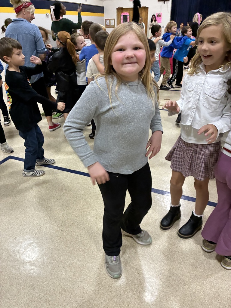 Mrs. Alexander’s class celebrating our 50th day of school.