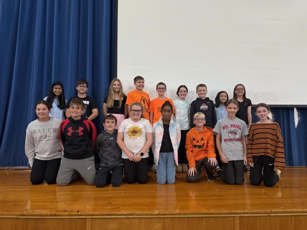 Students on the 5th Grade Blue team were recognized for their Quarter 1 success! Way to go!