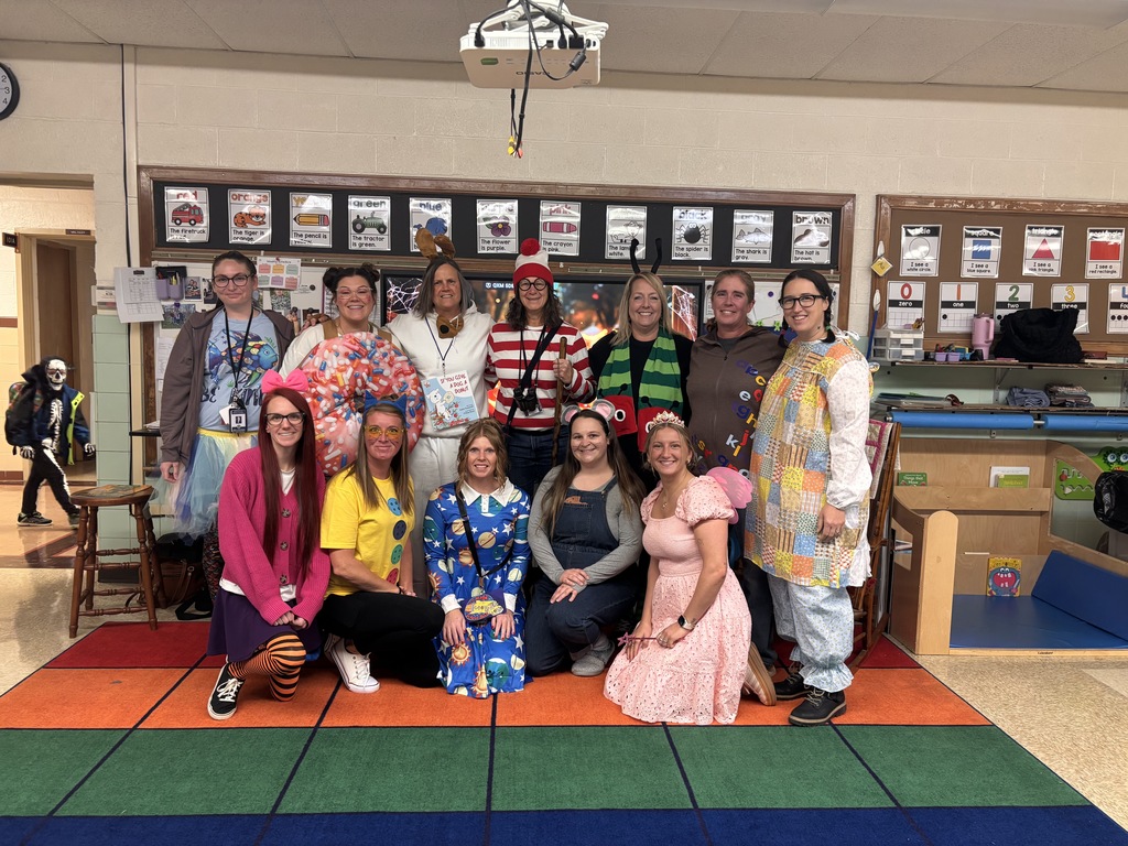 Halloween 2025, that's a wrap! The Maplehurst Staff survived the week and celebrated in costume along with the students. From story book characters, movie characters and everything else in between, the staff enjoyed participating in the fun!