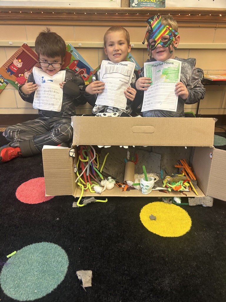 Students in Mrs. Cannon’s class learned all about buildings and materials this week. They used their imagination to construct their own haunted houses with some spooky materials! Happy Halloween! 🎃