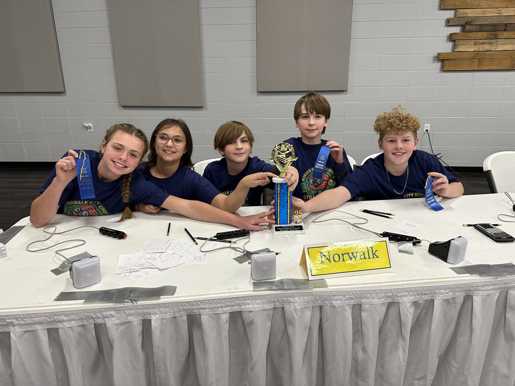 6th grade Academic Challenge joins 5th grade at the top to advance to the championship in December for the second year in a row!