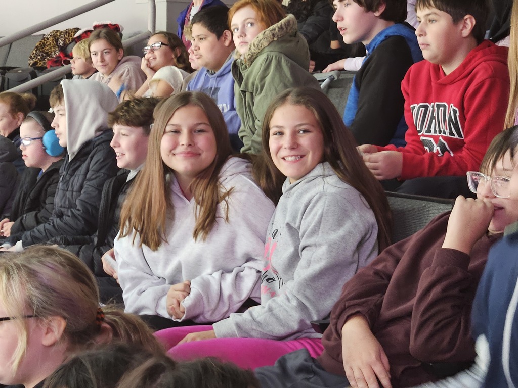 Students at League St. got to celebrate good grades and behavior for the 1st quarter by attending a Walleye game in Toledo on Wednesday!