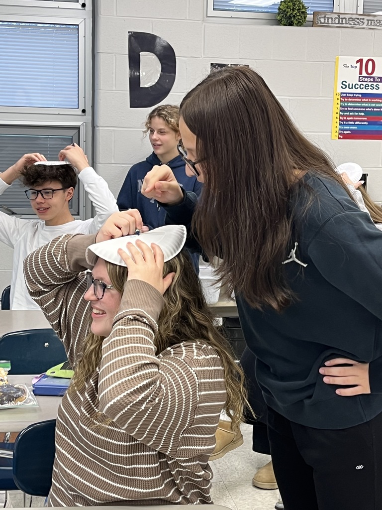 Students had some fun in Health class before Thanksgiving break. They worked in communication skills to describe a picture for their partner to draw without looking