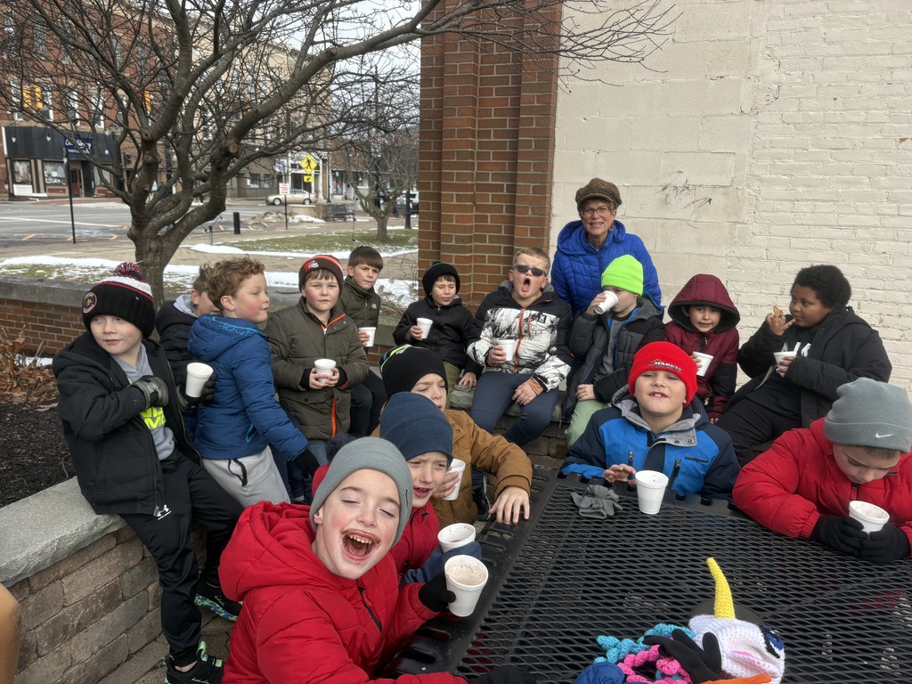 Pleasant Elementary caroling downtown and then a quick stop for cookies and hot cocoa! 