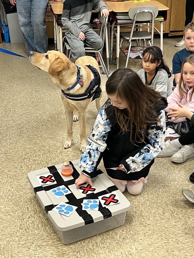 Mrs. Gamble’s class earned a whole class reward! Kepler came and played tic-tac-toe with us and stayed for a special story!
