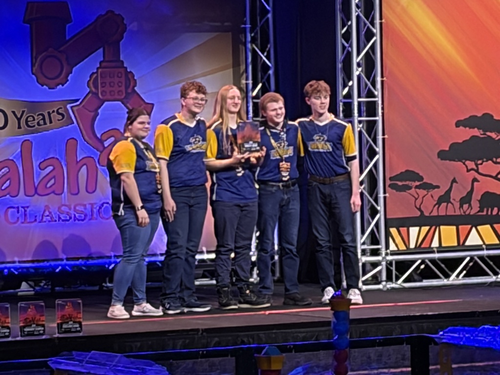 NERD Nation Robotics Teams competed in the Watepark Rampage at the Kalahari Classic on Wedensday & Thursday, January 21-22.  Congrats to team 3264E for making it to the semifinals and earning the Innovate Award. Team members are Declan Hanna, Addisyn Lewis, Cooper King, Menphis Mobberly, and Harrison Whitman.  