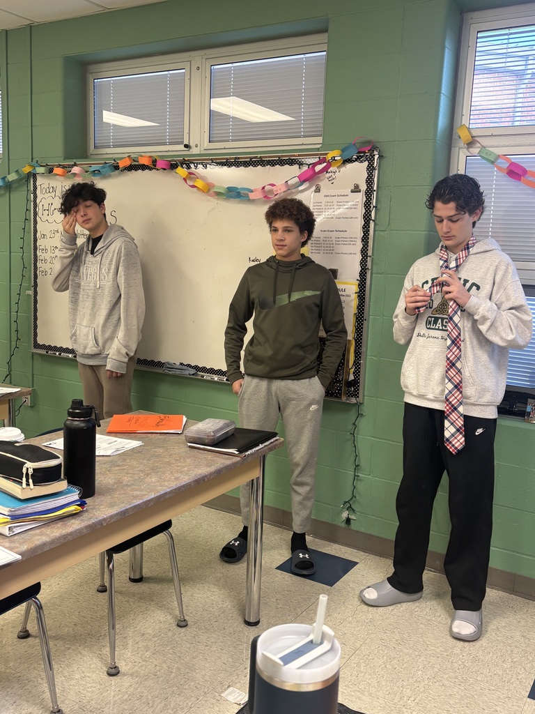 Students in Mrs. Schlotterer’s Independent Living class learned how to tie a necktie. Thank you, Mr. Schlotterer, for the lesson! 