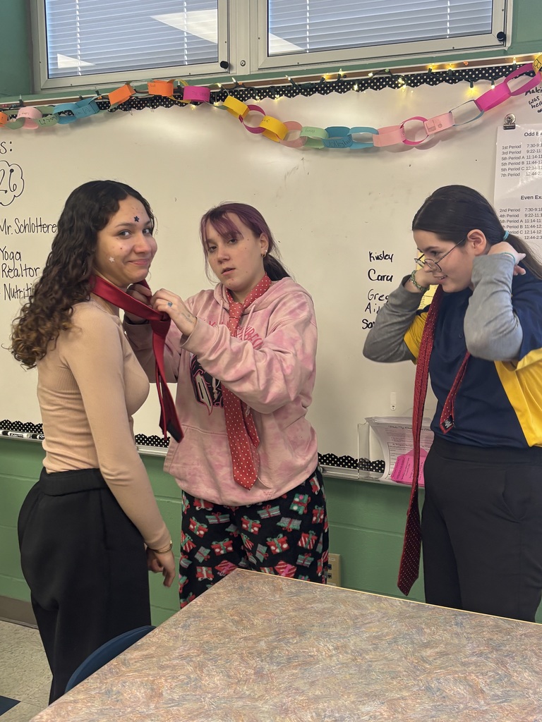 Students in Mrs. Schlotterer’s Independent Living class learned how to tie a necktie. Thank you, Mr. Schlotterer, for the lesson! 