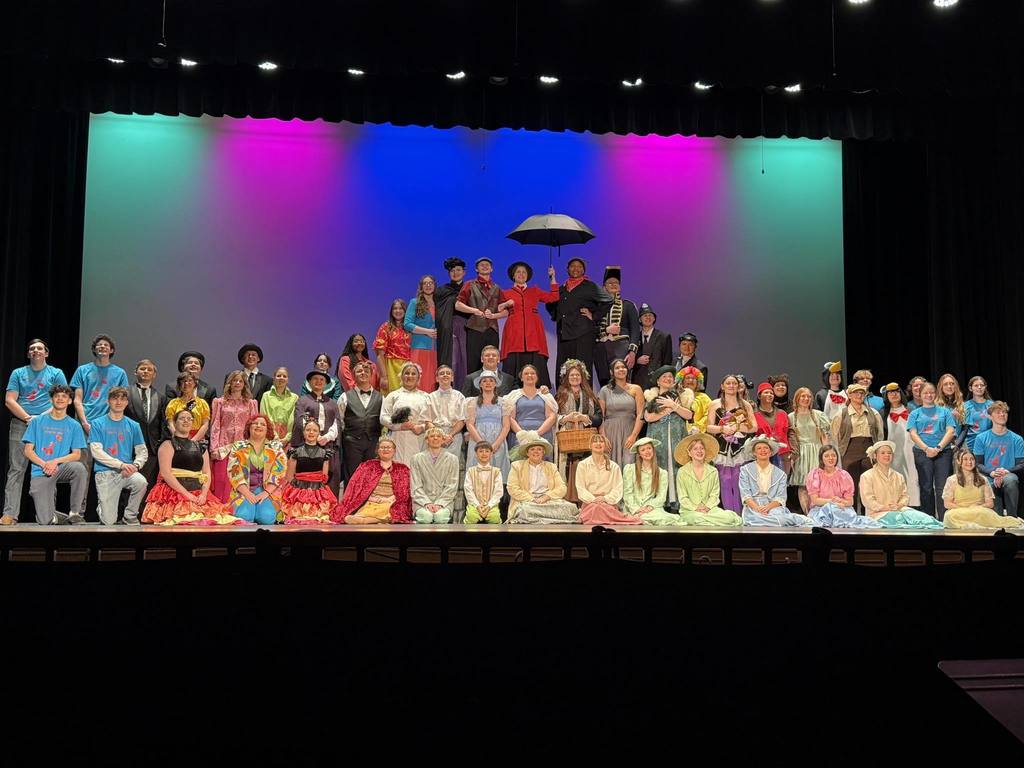 Mary Poppins cast picture