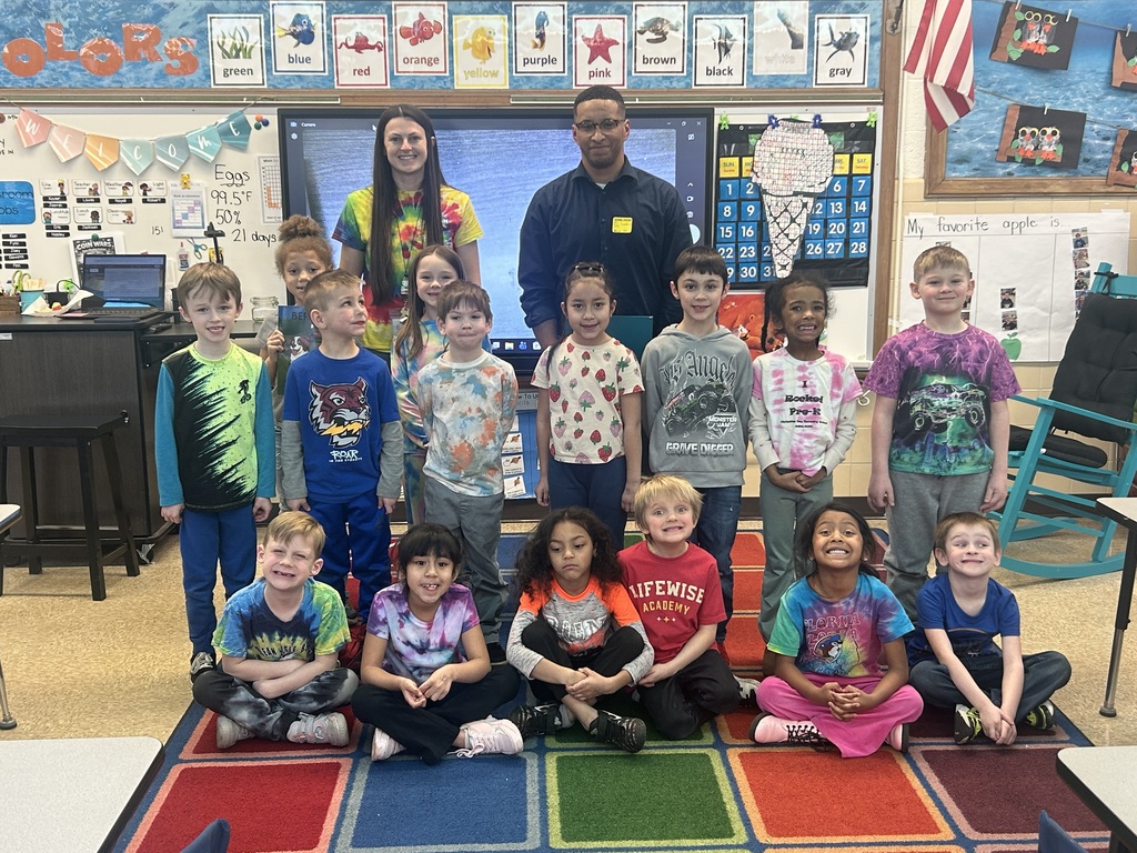 Guest readers at Maplehurst Elementary on Wednesday included: Police Chief Dahlgren, Office Mike Conney, State Trooper Alvarado, School Board member Eric Gonzales, Middle School student Ariel Roche, newspaper reporter Matt Roche and central office employee Kim McConegly.  Thank you guest readers!