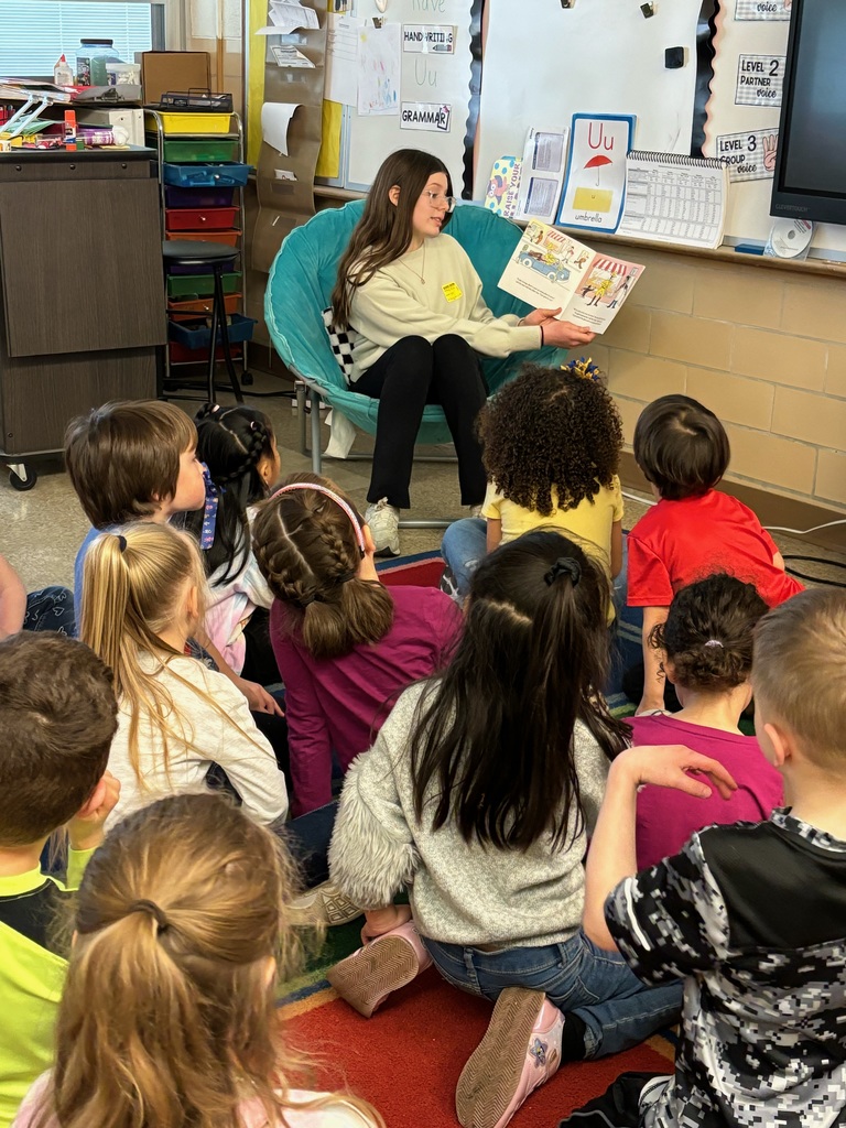 Guest readers at Maplehurst Elementary on Wednesday included: Police Chief Dahlgren, Office Mike Conney, State Trooper Alvarado, School Board member Eric Gonzales, Middle School student Ariel Roche, newspaper reporter Matt Roche and central office employee Kim McConegly.  Thank you guest readers!