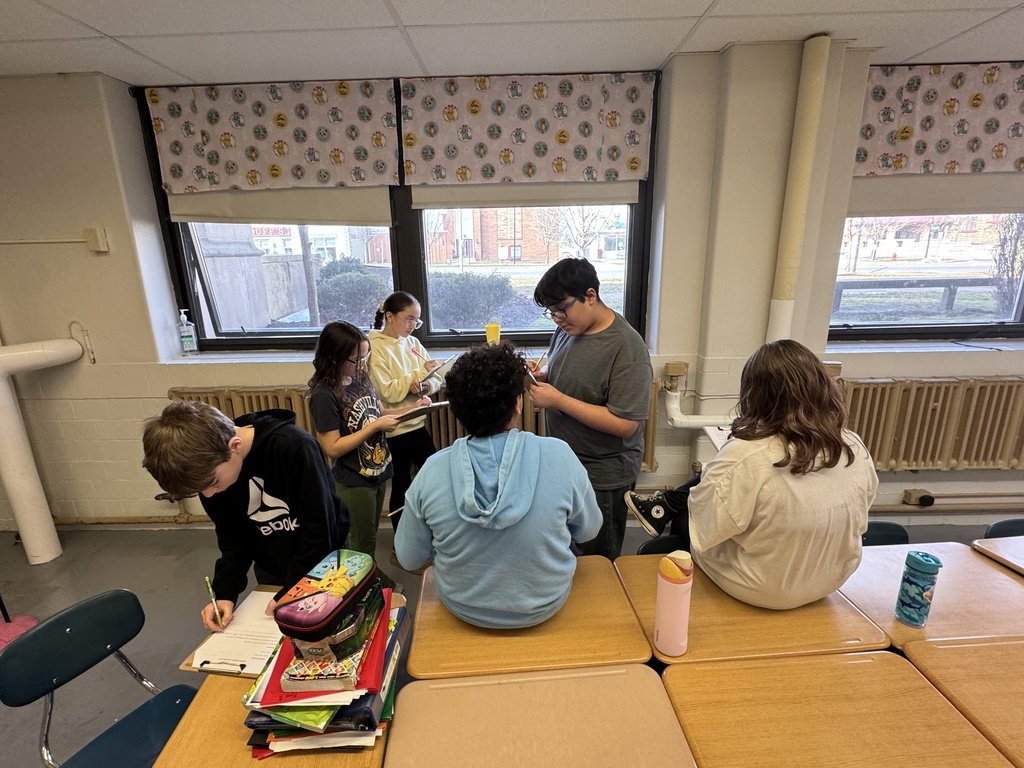 Fifth graders on the Gold Stars team wrapped up their sound energy unit with hands-on labs!  They experimented with manipulating sound waves, creating different pitches, and discovering how sound can be reflected or absorbed.  They're excited to move on to light waves next!