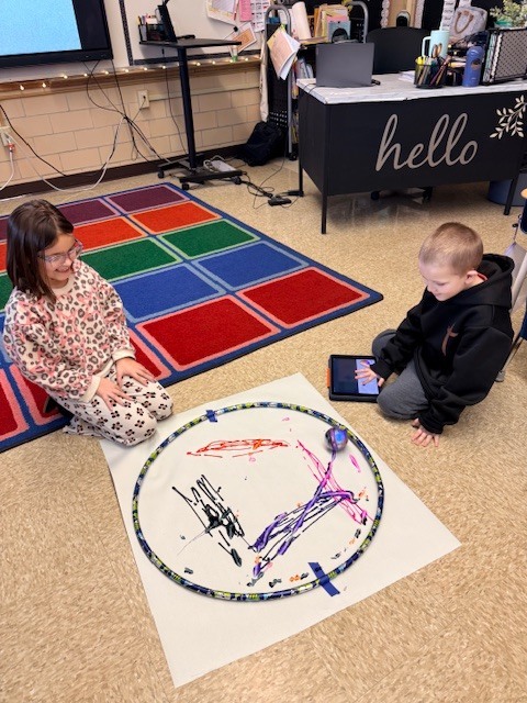 Mrs. Steinwart's class had fun painting with robots.  Mrs. Jude taught us how we can use technology to create art pieces with different textures.  