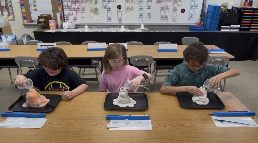 Our classroom has been buzzing with excitement lately! Students in Mrs. Acierto and Mrs. Harps’ class have been working incredibly hard learning all about volcanoes and 3D shapes. 🌋📐  They’ve been diving into hands-on activities to bring their learning to life. One of the highlights was creating their very own volcanoes using salt dough—then making them erupt using vinegar and baking soda! The room was filled with excitement as students watched their creations come alive.  We are so proud of their curiosity, creativity, and enthusiasm for learning!