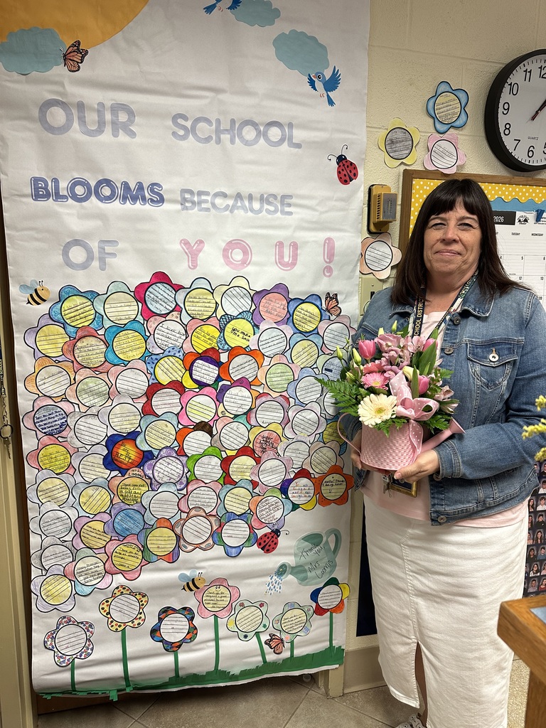 Today we celebrated Mrs. Loomis for Principal Appreciation Day here at League Street! We are so grateful for the care, guidance and dedication she brings to school everyday. Thank you for a great school year Mrs. Loomis! ♥️