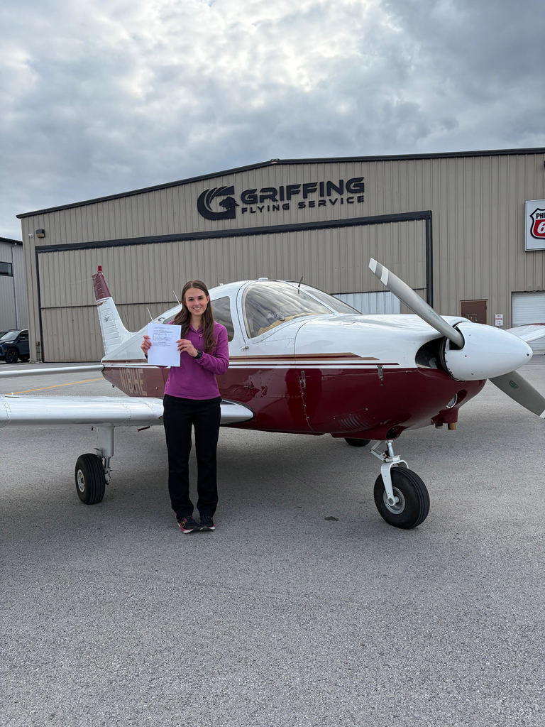 Senior Kayli Bergman has earned her Commercial Pilot’s License!  After obtaining her Private Pilot’s License as a junior, she continued her flight training, became instrument-rated, and achieved this outstanding achievement this past weekend. She will become a Certified Flight Instructor in the next few weeks and continue studying Aviation at Bowling Green State University in the fall.  Congratulations to Kayli!