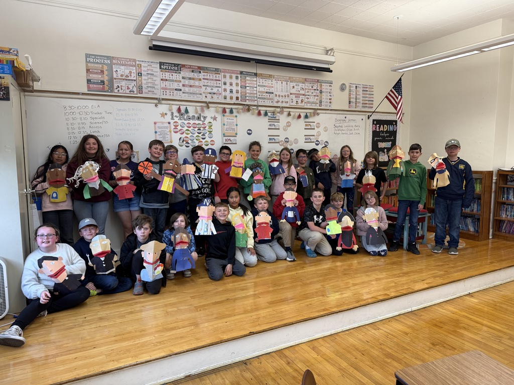 The Fourth Grade Blue Team learned about famous individuals and had fun bringing them to life as puppets during their recent biography project!