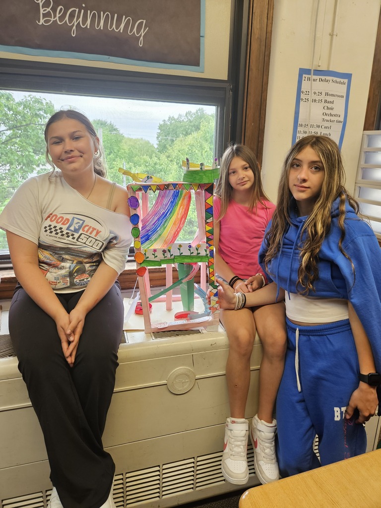 6th grade students in Mrs. Lindenberger's class spent 2 weeks creating and building paper rollercoasters. They competed for the longest, heighest, fastest, and overall favorite coaster on the team. 