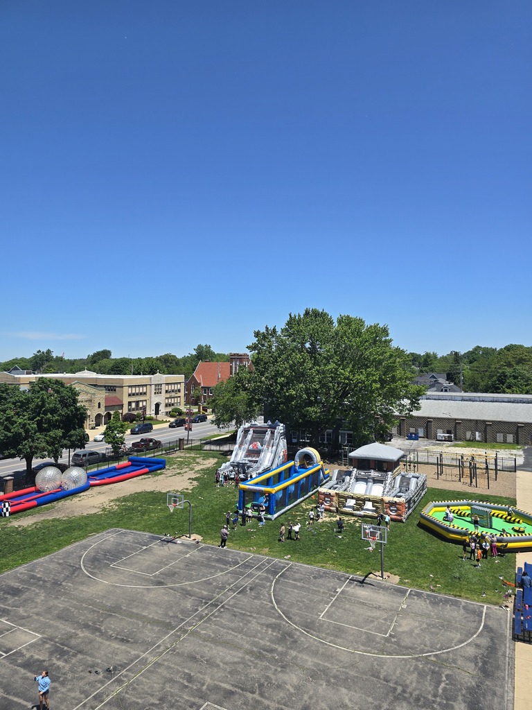  pictures of students on the inflatables