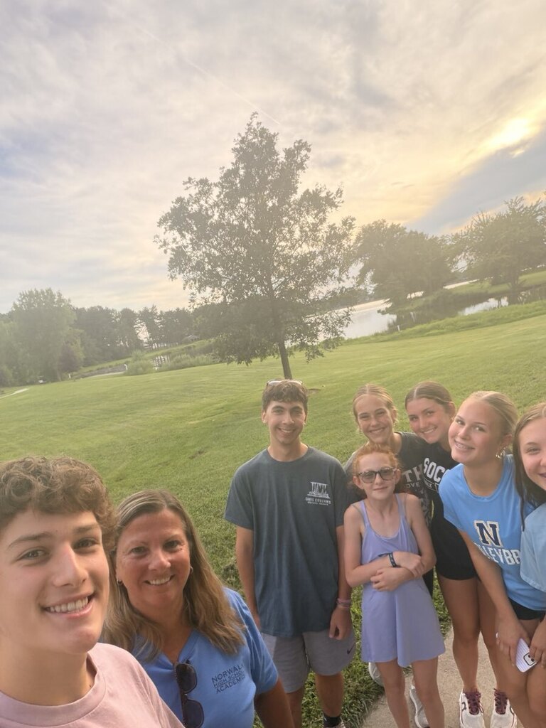 Have a great school year! NHS Student Council has been preparing to welcome back students with summer walks to share ideas for the new year, freshmen orientation and a little decorating at the entrance :)
