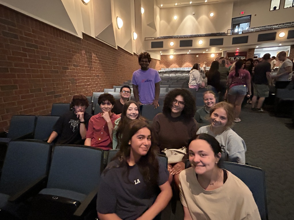 Have a great school year! NHS Student Council has been preparing to welcome back students with summer walks to share ideas for the new year, freshmen orientation and a little decorating at the entrance :)